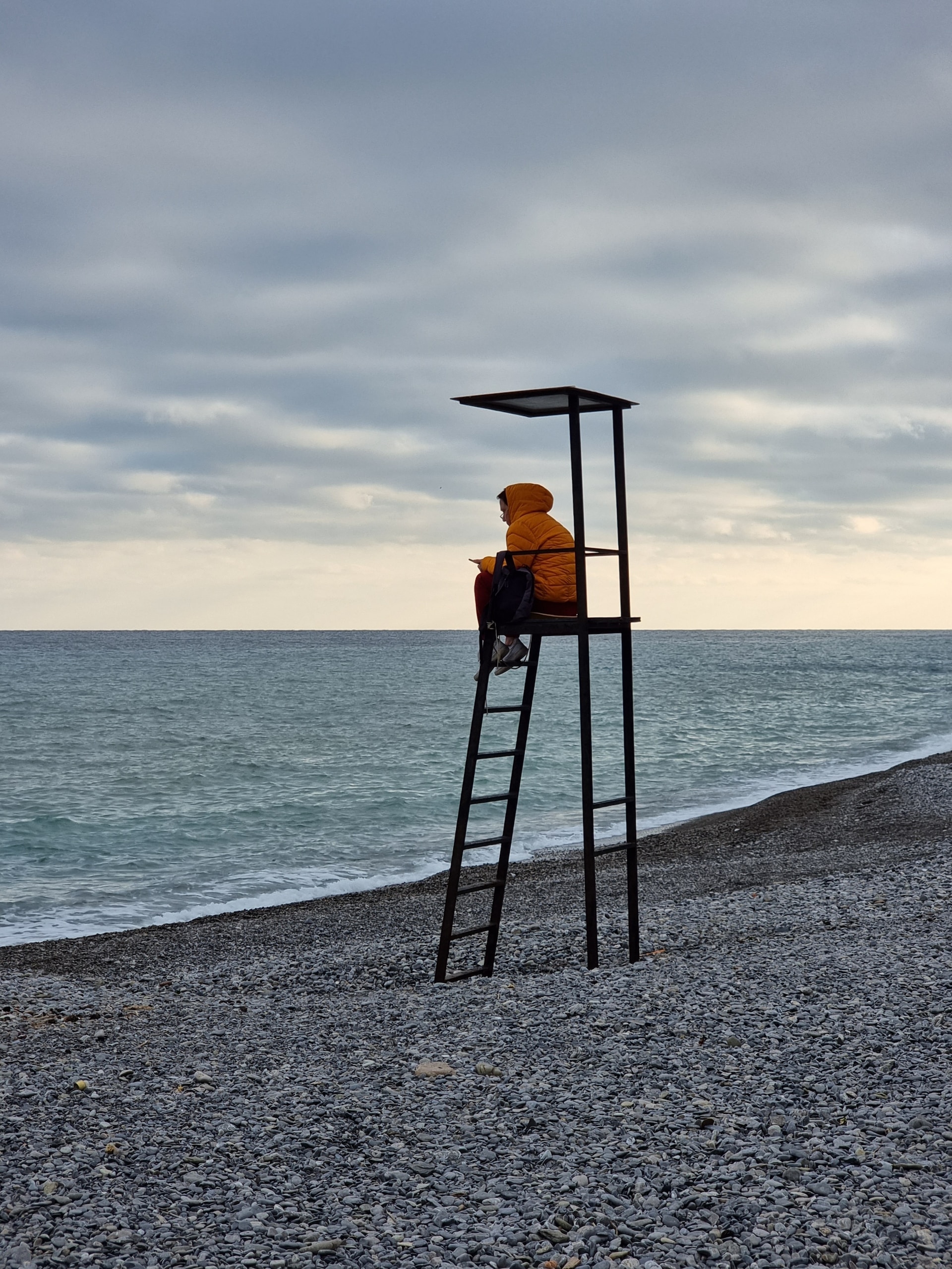 человек на вышке