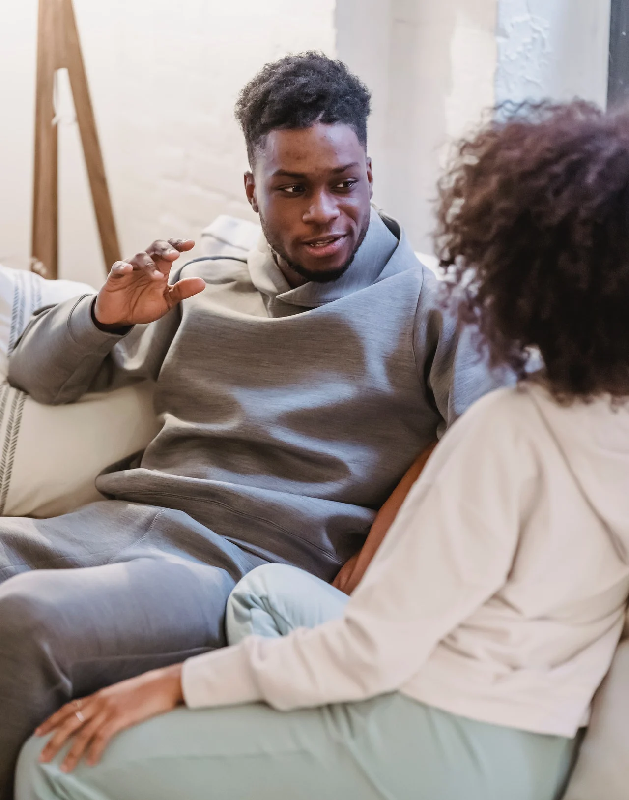 девушка и парень