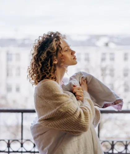 грустная девушка