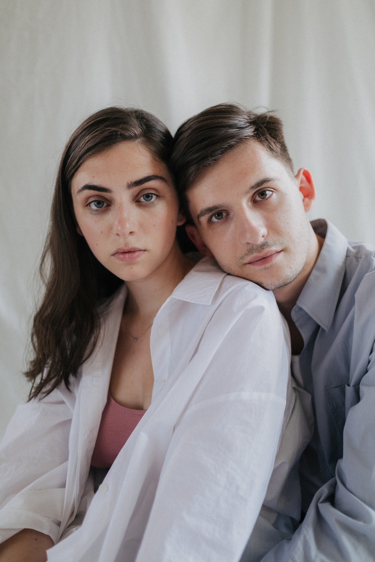 девушка и парень